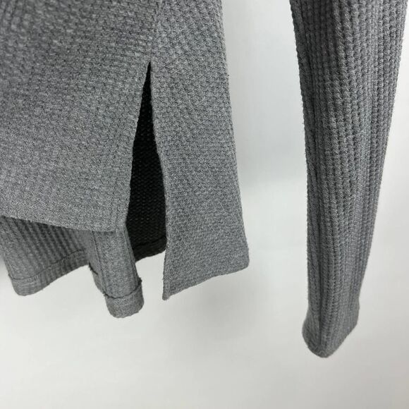 Poof Waffle Knit V-Neck Long Sleeve Med - Picture 3 of 4